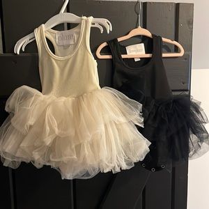 I love plum tutu bodysuit white and black 6-12 months